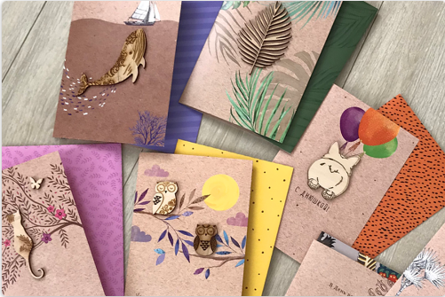 Коллекция открыток с деревянными деталями